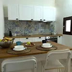Guesthost - Comfy Two-levels With Terrace! * San Vito